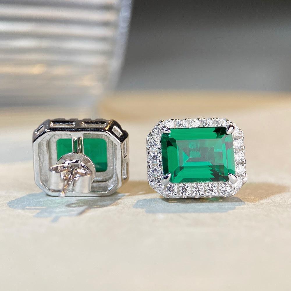 Eternal Spring Emerald Necklace Set - Dyulokha