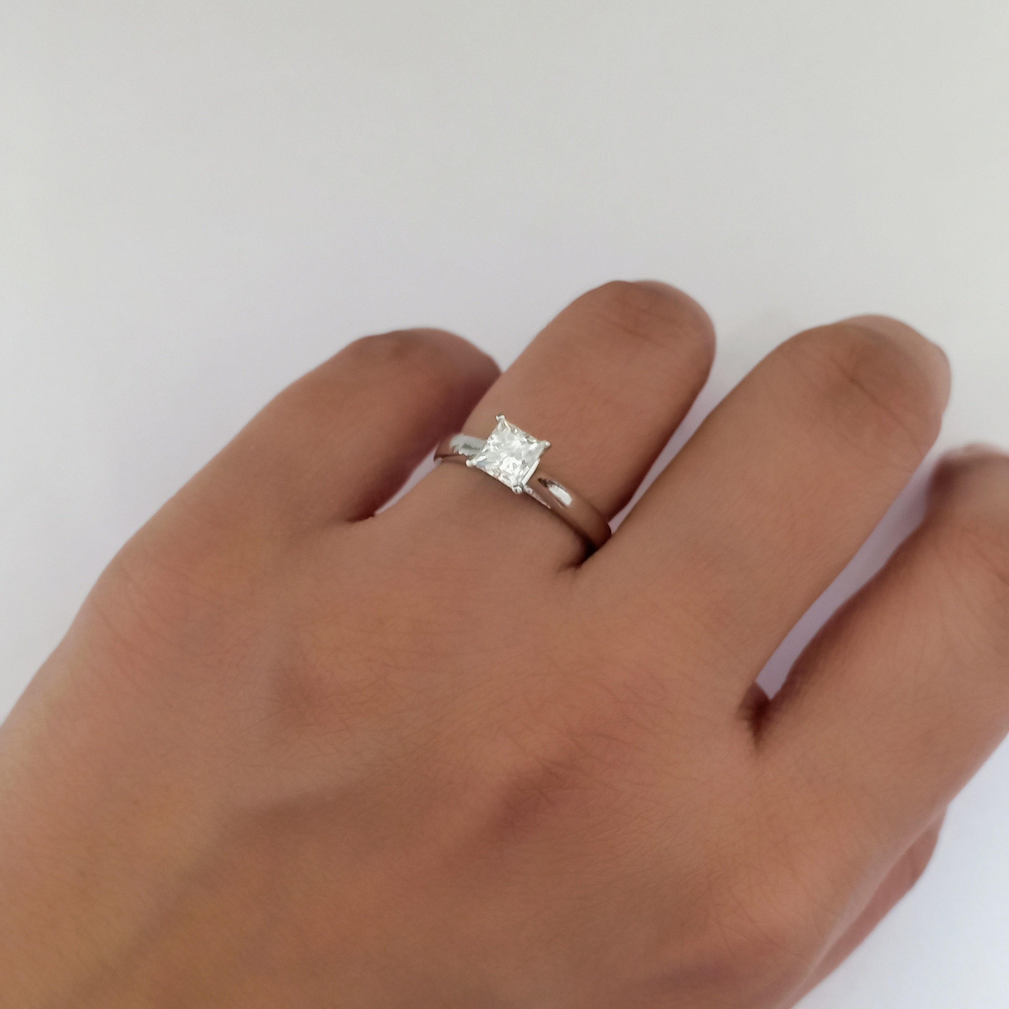 Princess CZ Solitaire Ring - Dyulokha