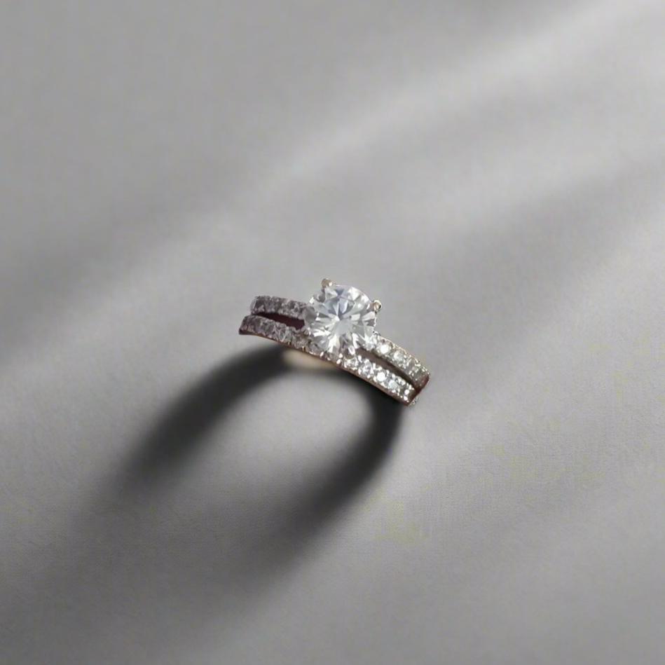 Raidant CZ Glow Ring - Dyulokha