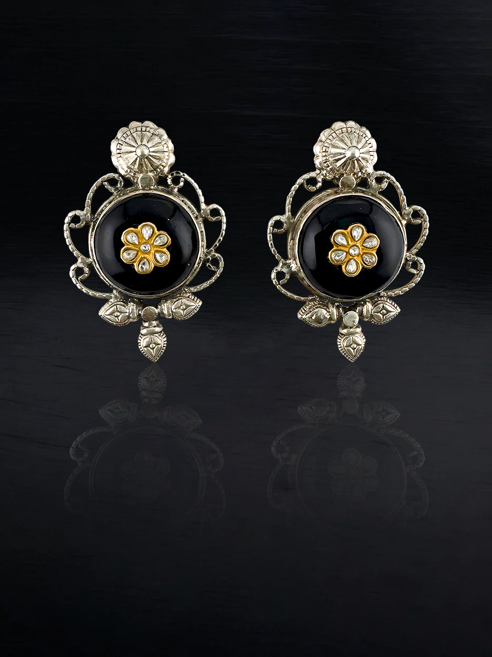 Rich Contrast Studs