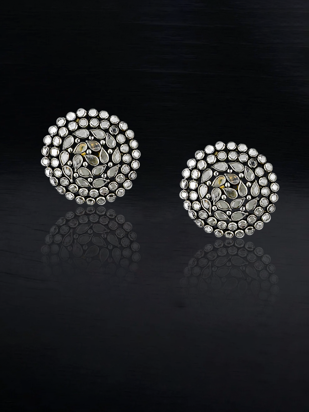 Sculpted Light Studs