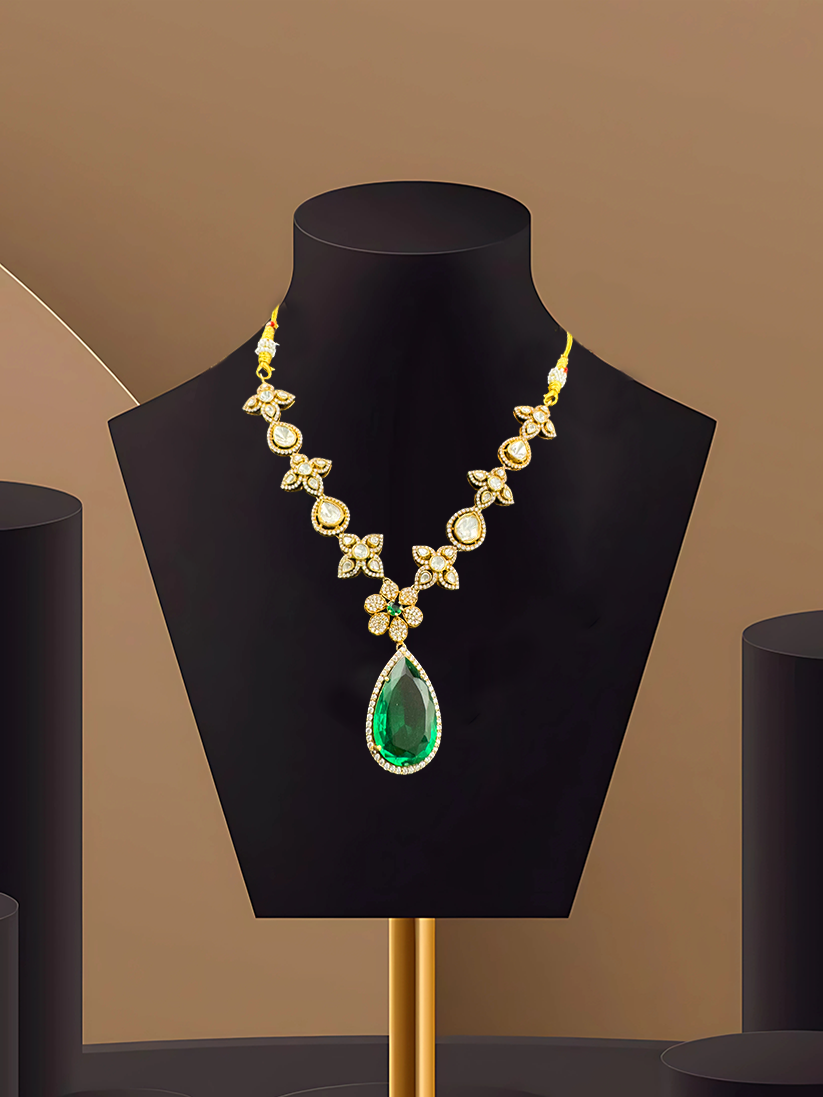 Stones in Symphony Necklace Set