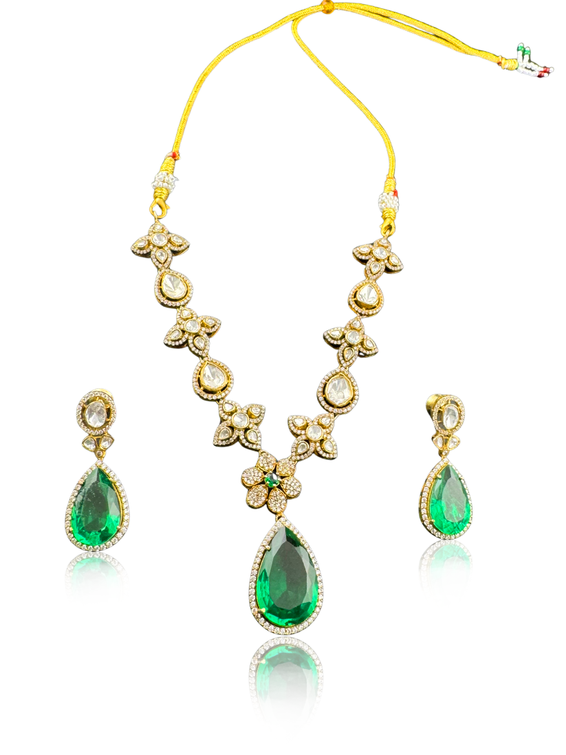Stones in Symphony Necklace Set