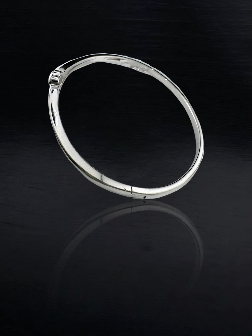 Understated Spark Bracelet