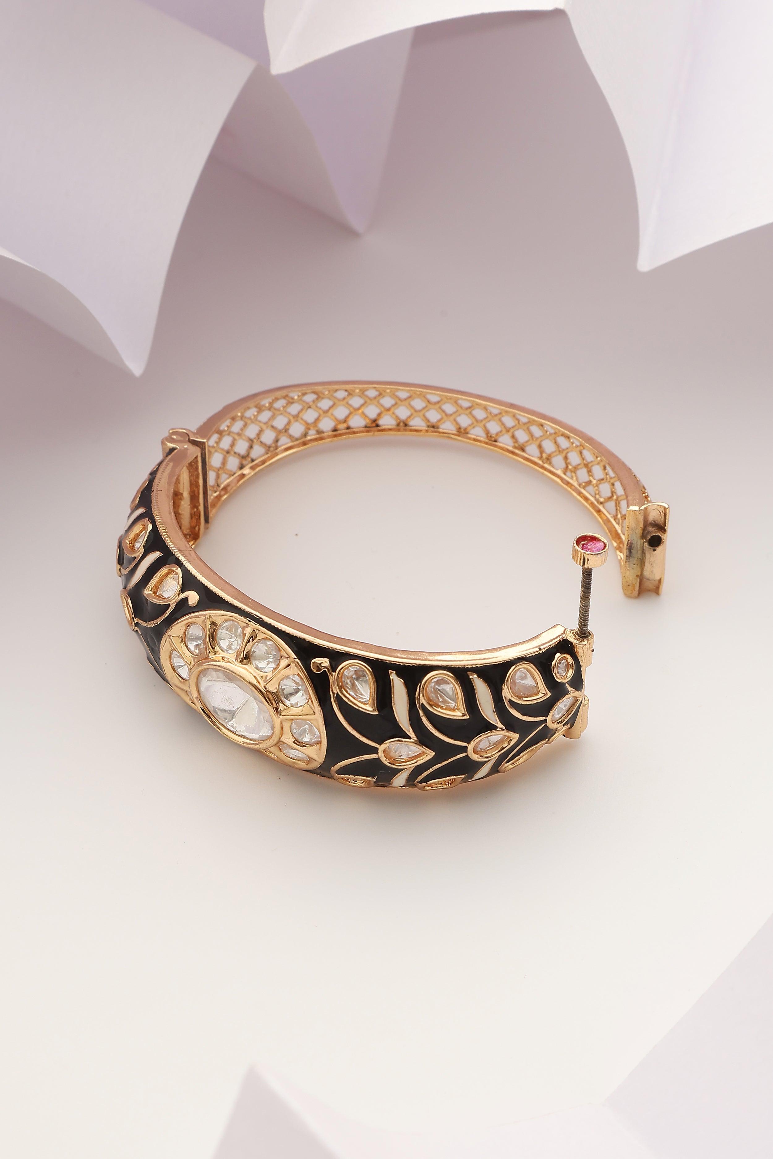 Embrace Elegance Polki Bracelet - Dyulokha