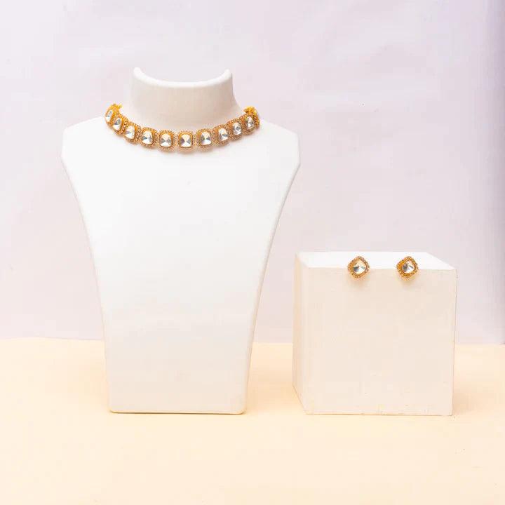 Gilded Elegance Kundan Choker Set - Dyulokha