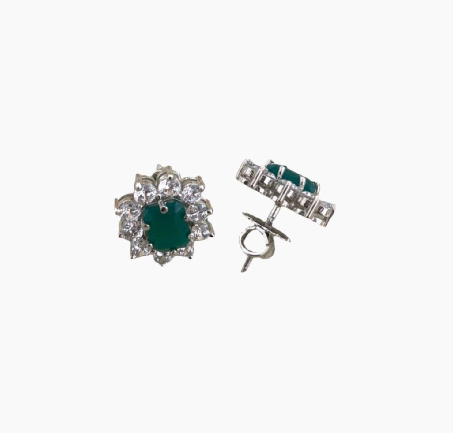 Glimmering Ador Studs - Dyulokha