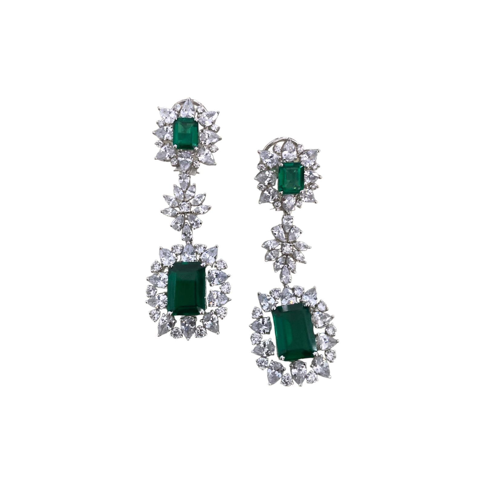 Emerald Elegance Long Earrings - Dyulokha
