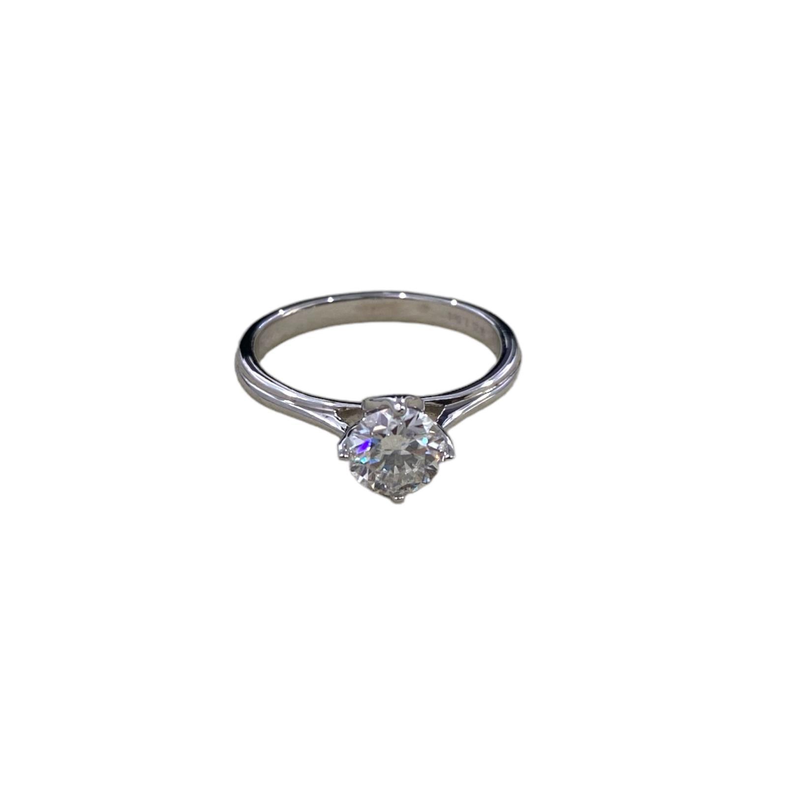 Celestial Sparkle Moissanite Delight Ring - Dyulokha