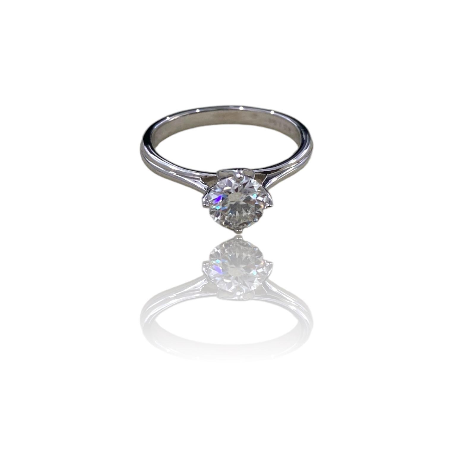 Celestial Sparkle Moissanite Delight Ring - Dyulokha