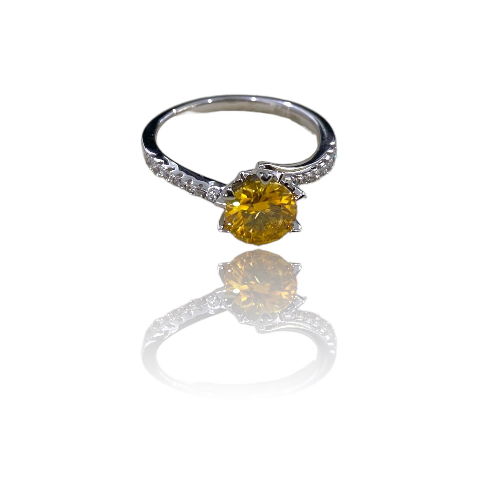 Glamorous Gleam Moissanite Accents Ring - Dyulokha