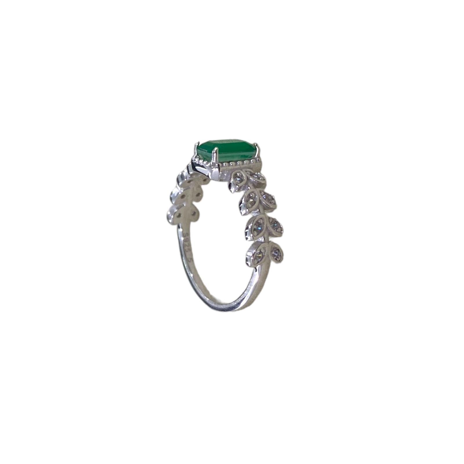 Glimmering Geometry Elegant Ring - Dyulokha