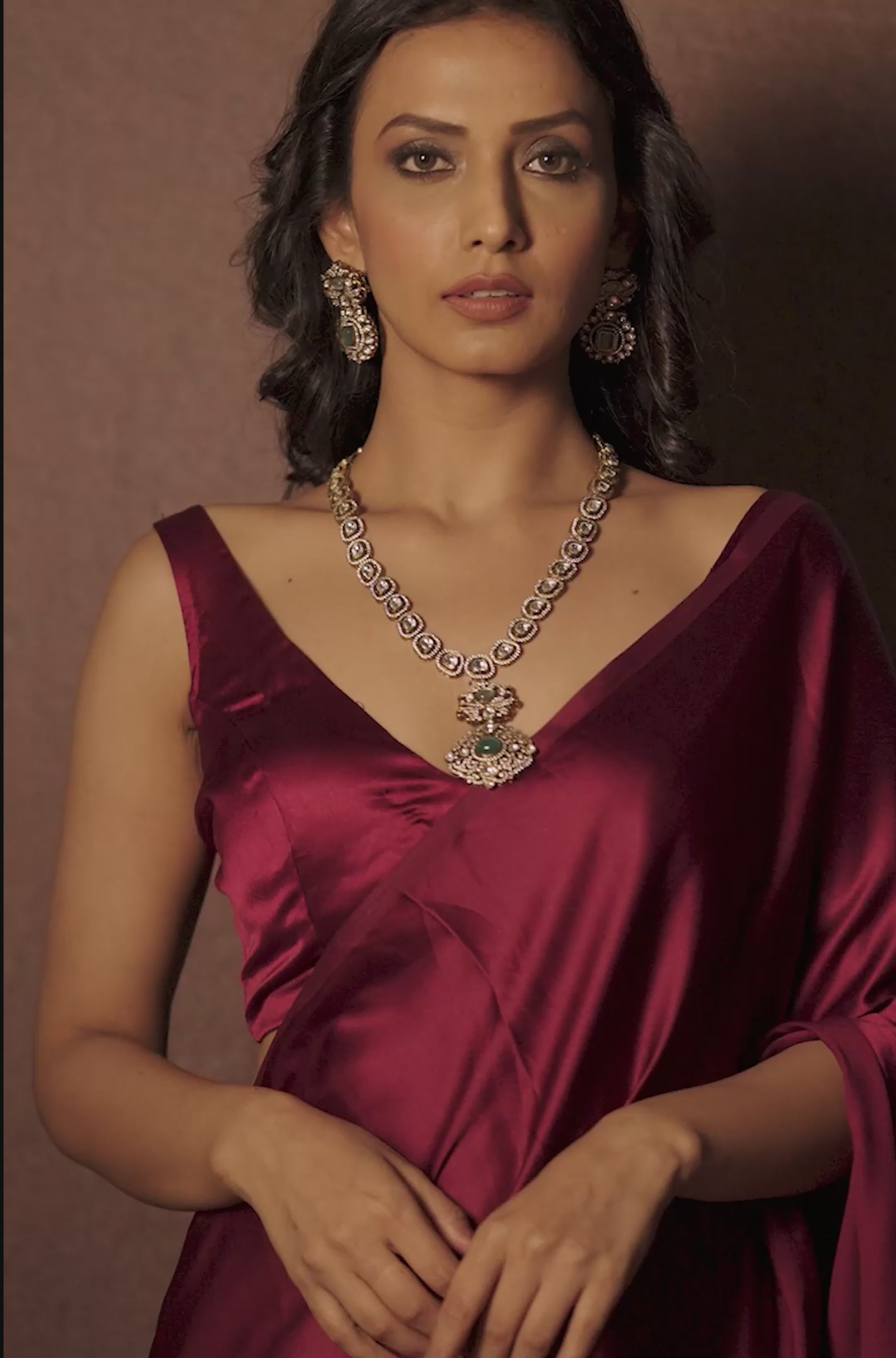 Load video: Elegant Mint Victorian Splendor Set