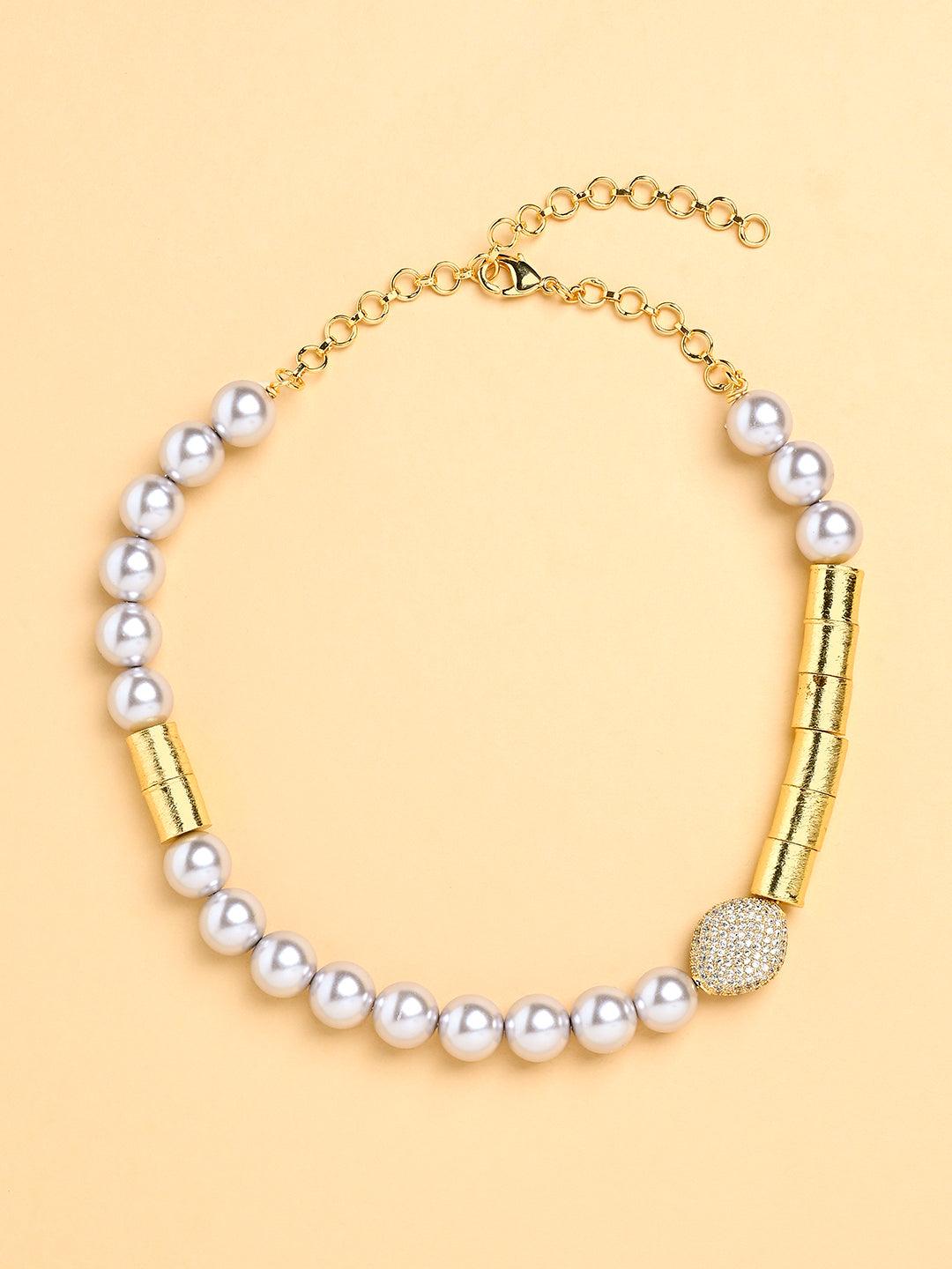 Grey Pearl Choker Classic Charm - Dyulokha
